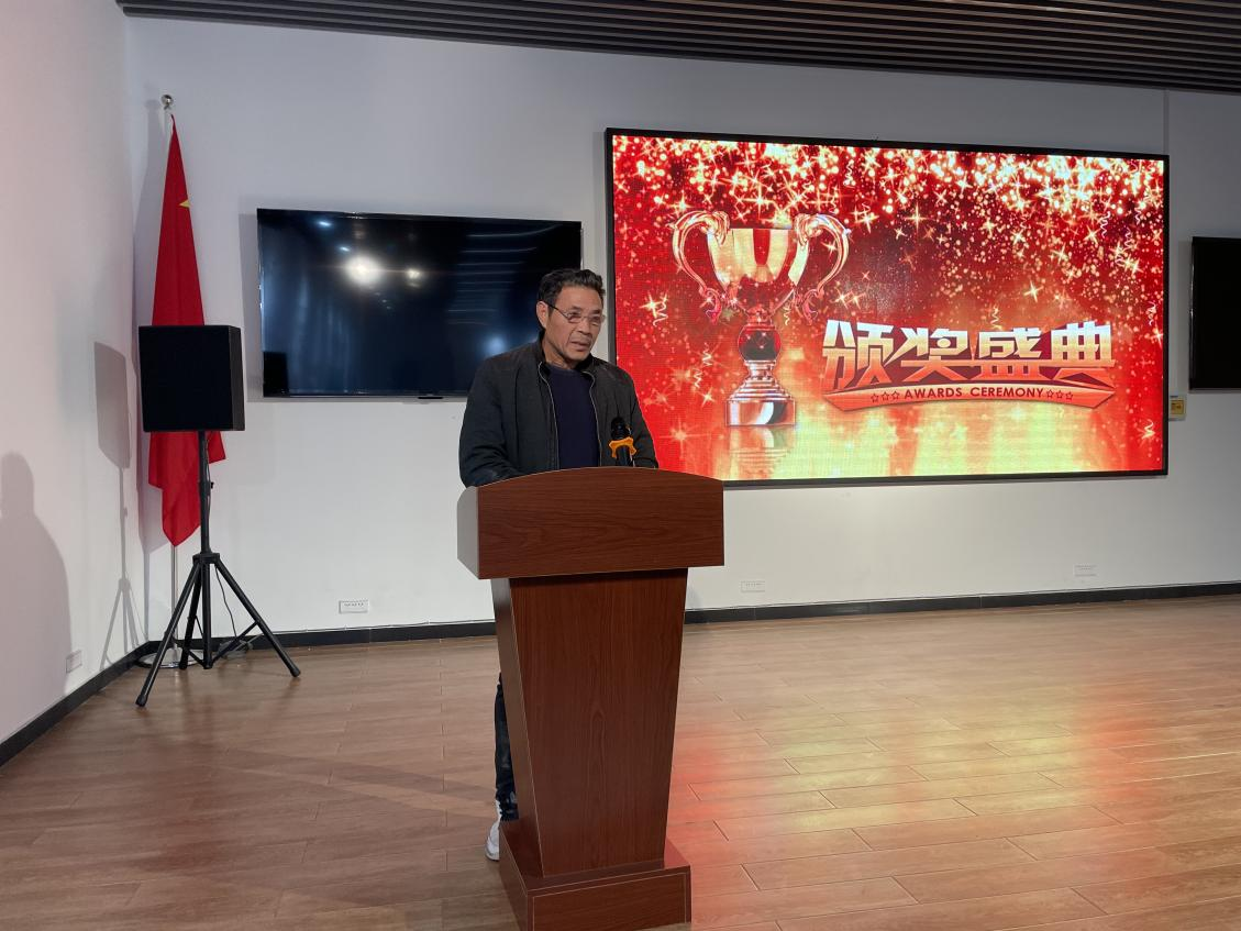 2021年11月份月度優(yōu)秀評選，發(fā)揚(yáng)榜樣的力量，使公司不斷成長